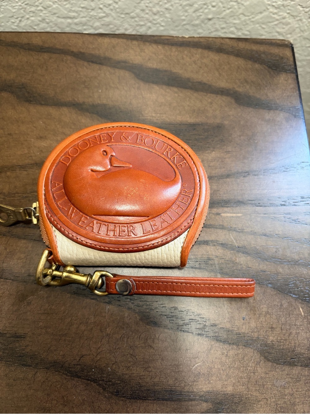 Dooney & Bourke Big Duck Vintage AWL Coin Purse - Picture 2 of 7